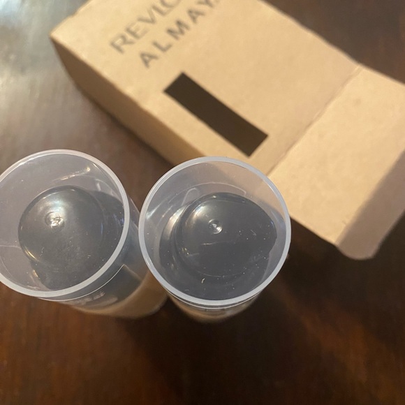 New revlon foundation #110 - Picture 13 of 13